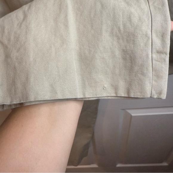 Banana Republic Chinos Classic Straight-Leg Flat Front 35 Waist 30 Length GUC - Picture 4 of 6